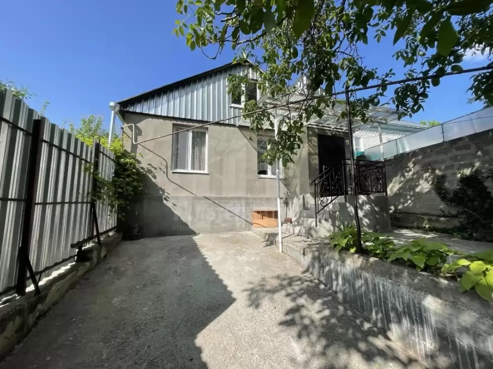 1000596424