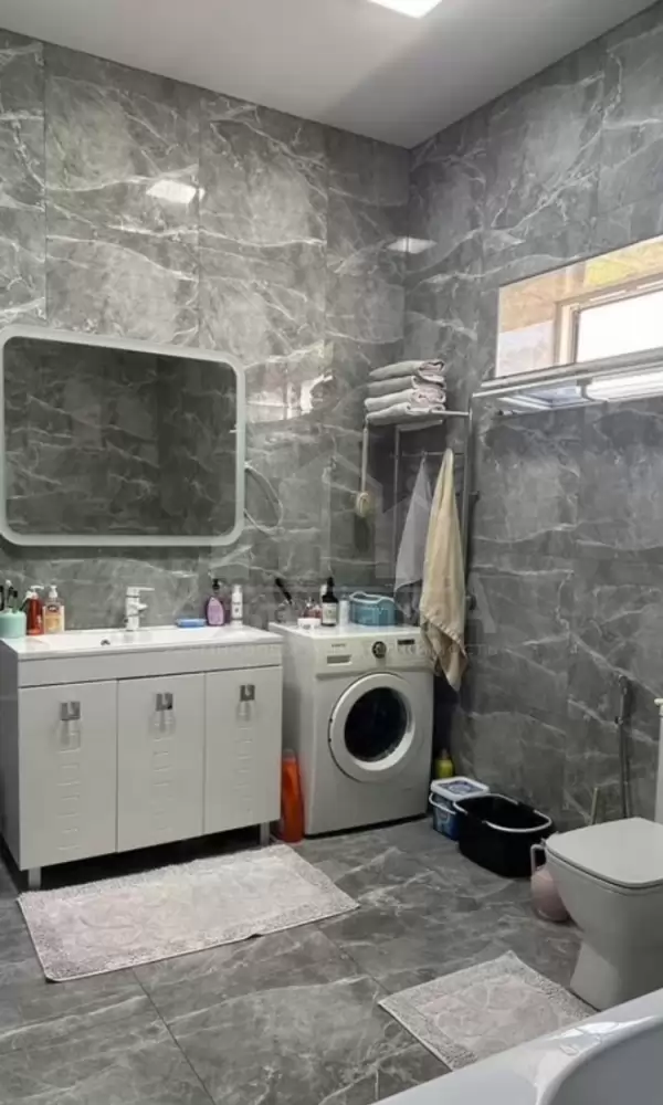 1000590309