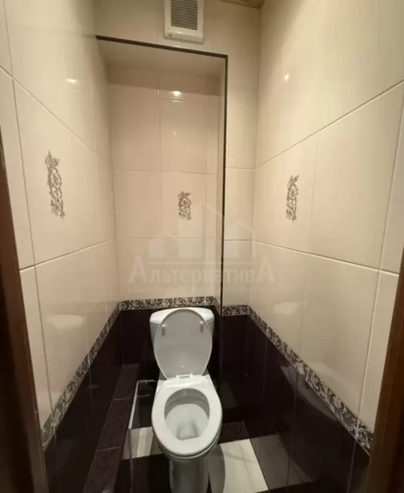 1000591573