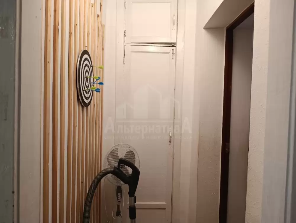 1000218036