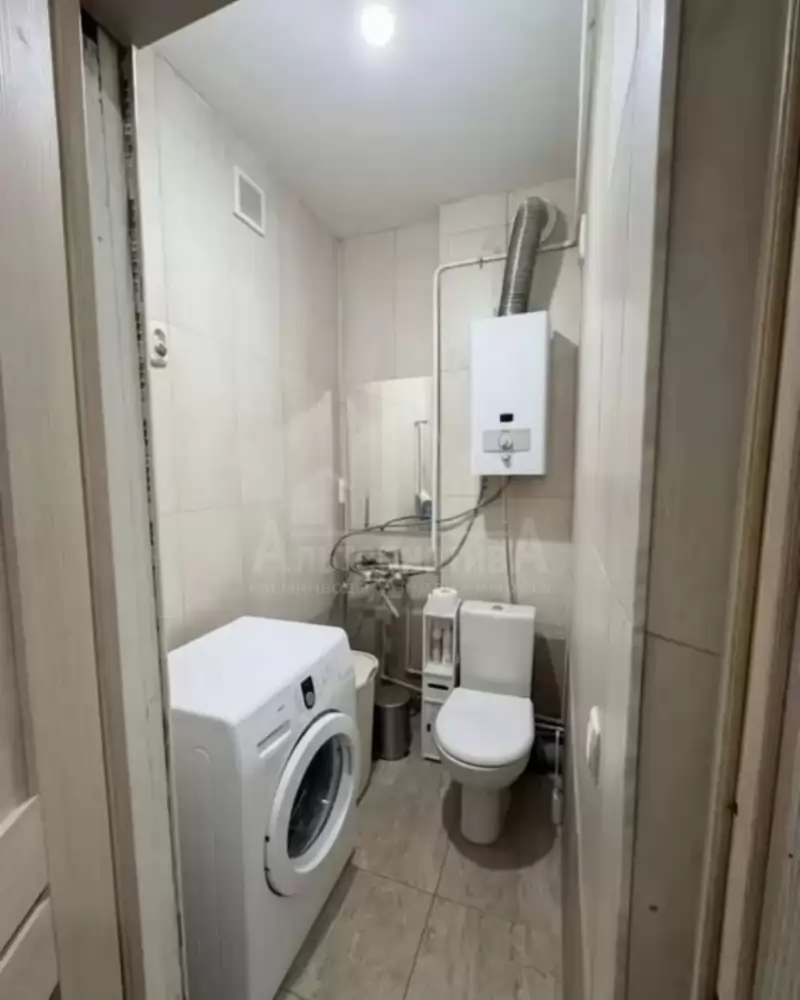 1000595219