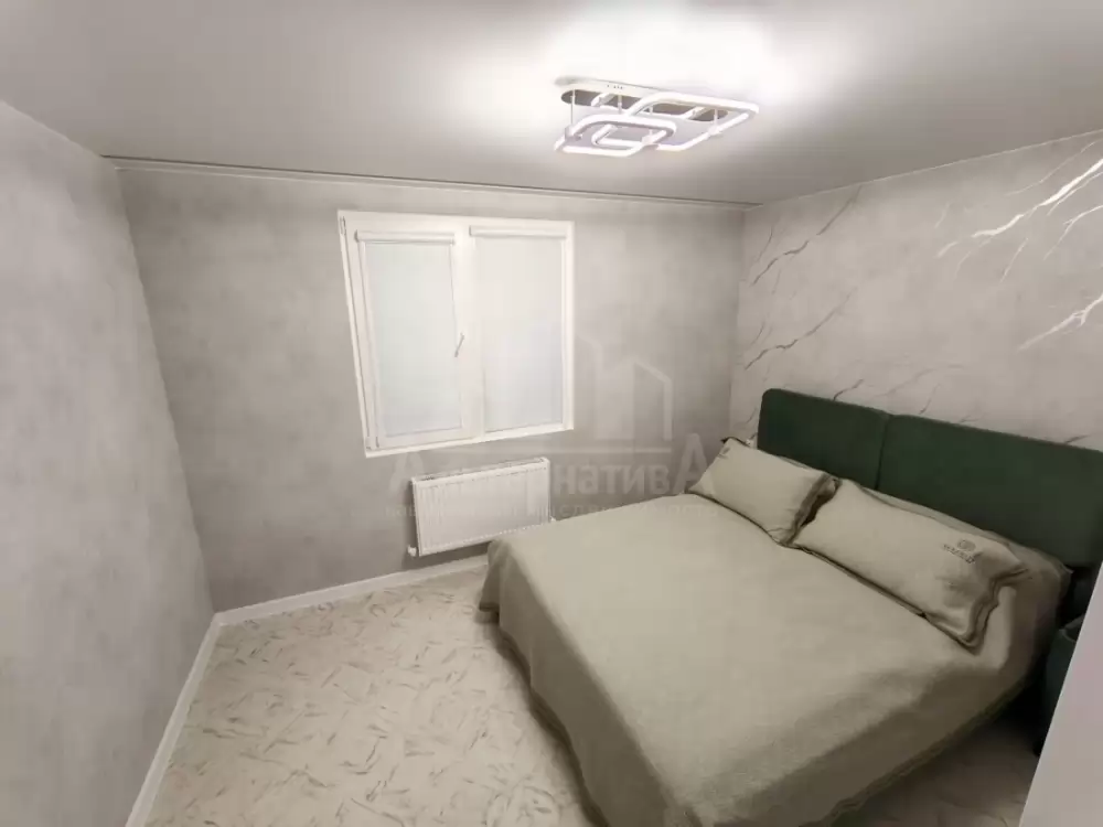 48b33e29-df84-4145-89d6-d3f1c0a54af3