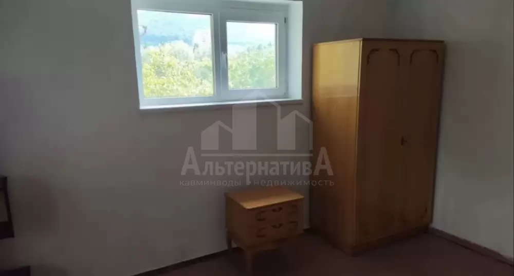 1000223599