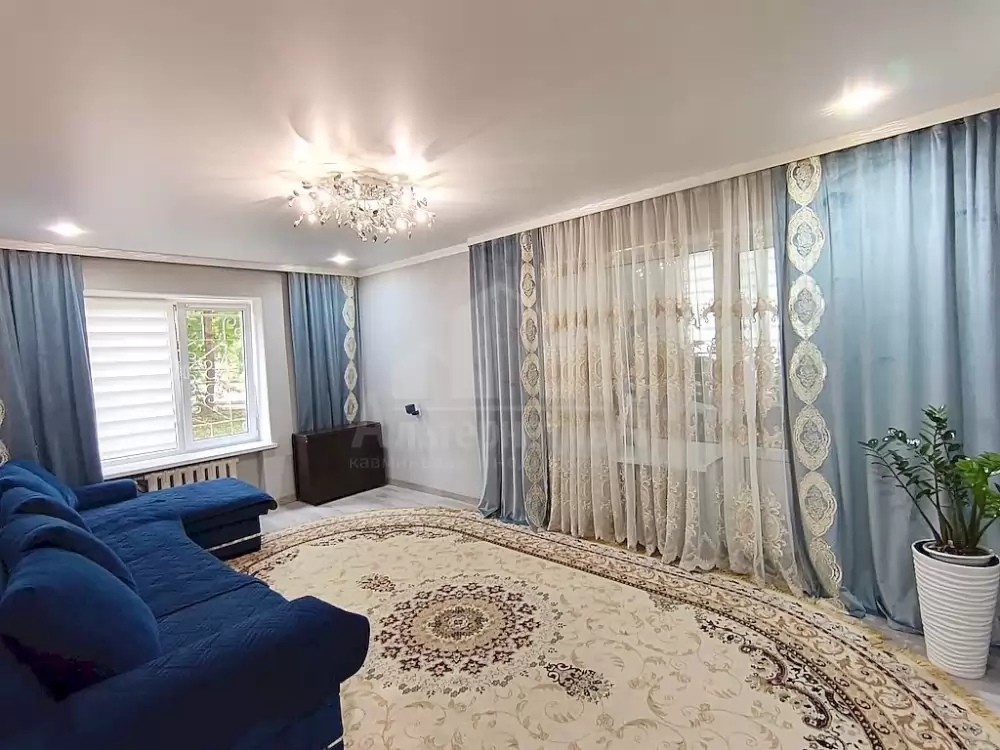 комната