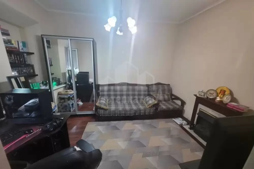 1000226227
