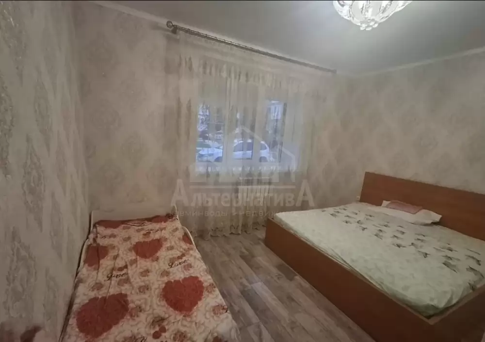 1000607656