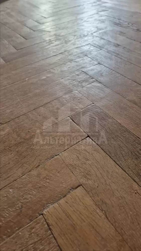 1001322683