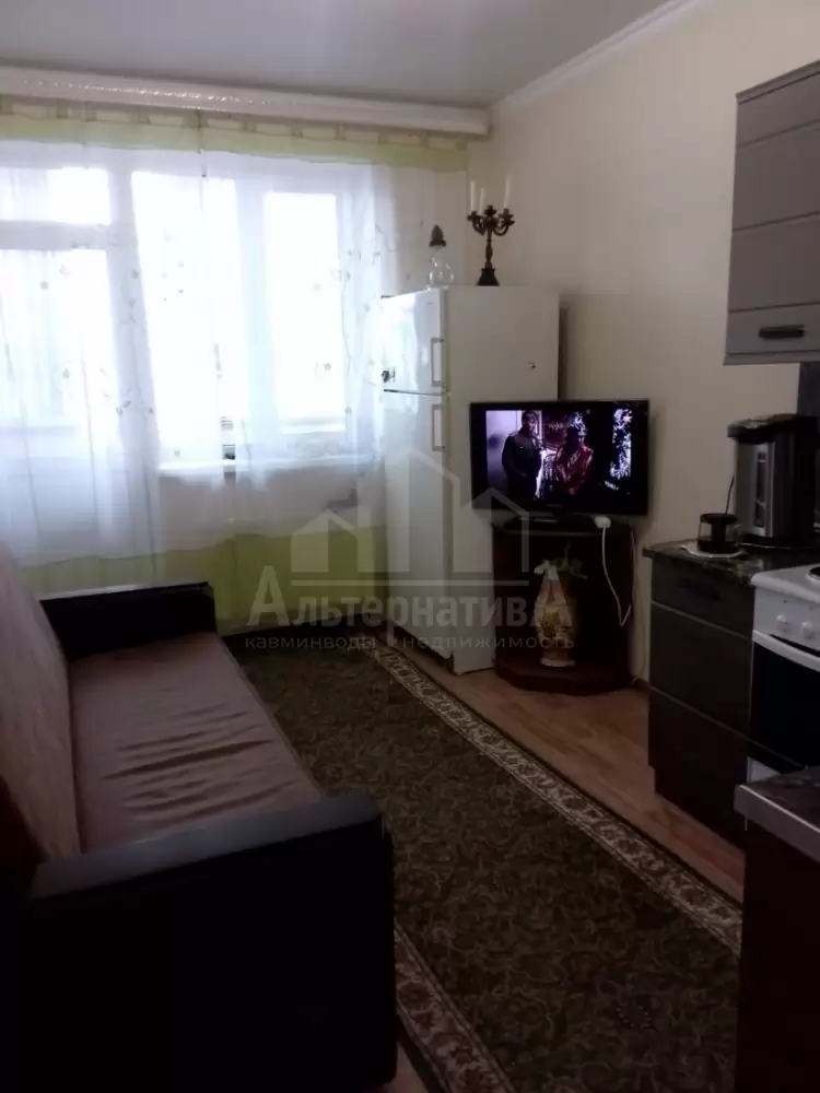 1 (7)