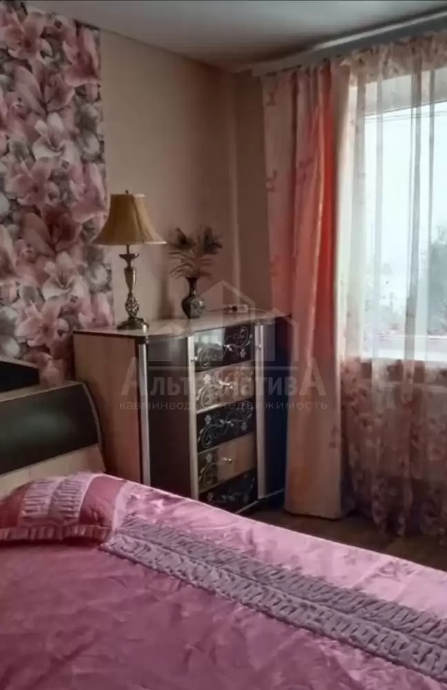 1000611358
