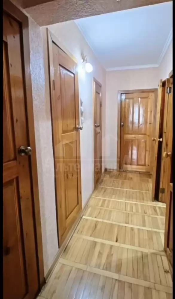 1000233132