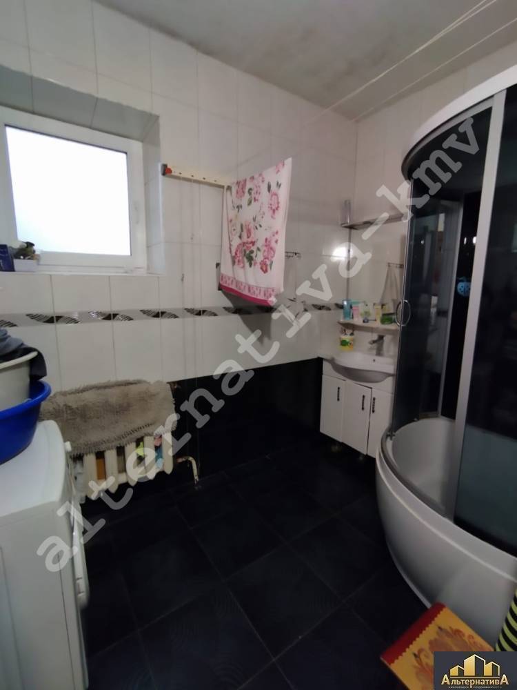 watermarked - 751c7549-b9fe-40c8-a50a-f51d8016c175