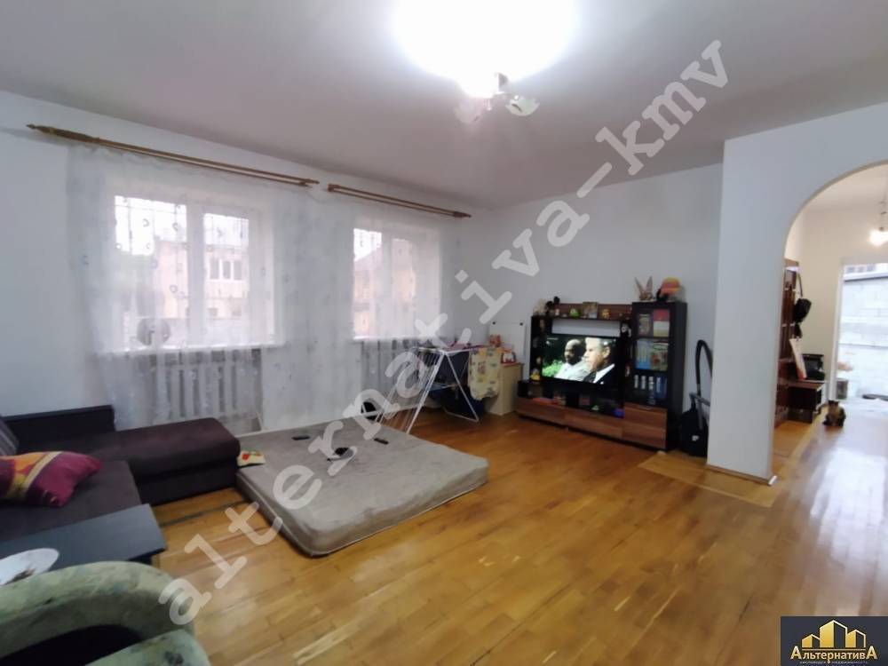 watermarked - 14cdd3ce-bf2e-4d47-a94a-1fbd375b42b5