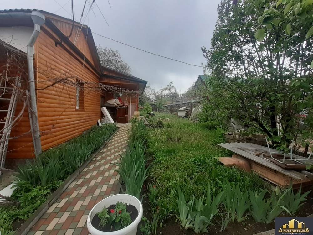 ad8d591c-526d-40b9-86a0-29ddd2d2adaf