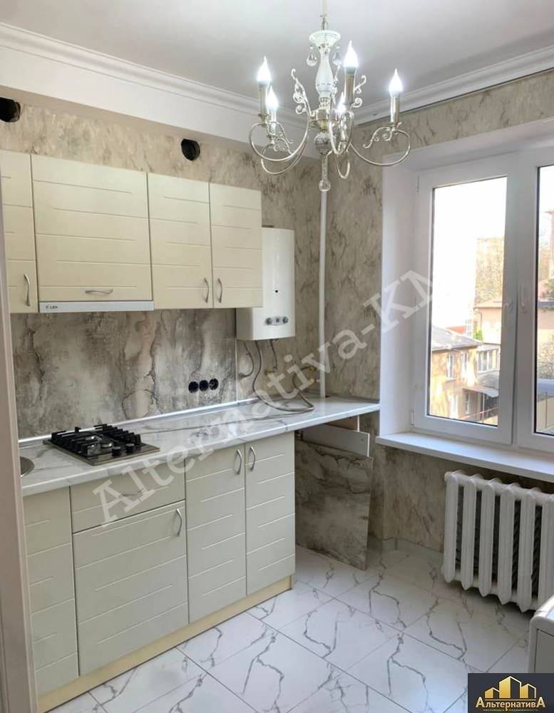 Ставропольский край, Кисловодск, сан.Москва, Жуковского ул.; Квартира 33,30м² 2/5 эт.