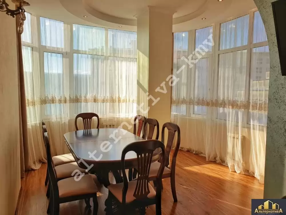 watermarked - b6ec10b4-d3e6-4cc5-9aa1-bd743c53b9cc