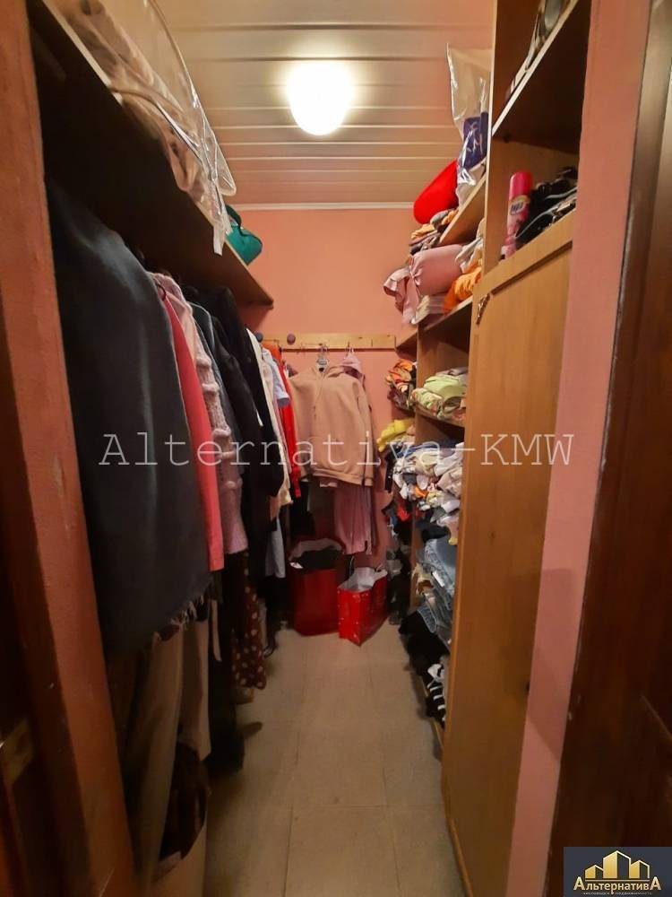 watermarked - 09267d84-3009-4895-83ca-d022475a6cc4