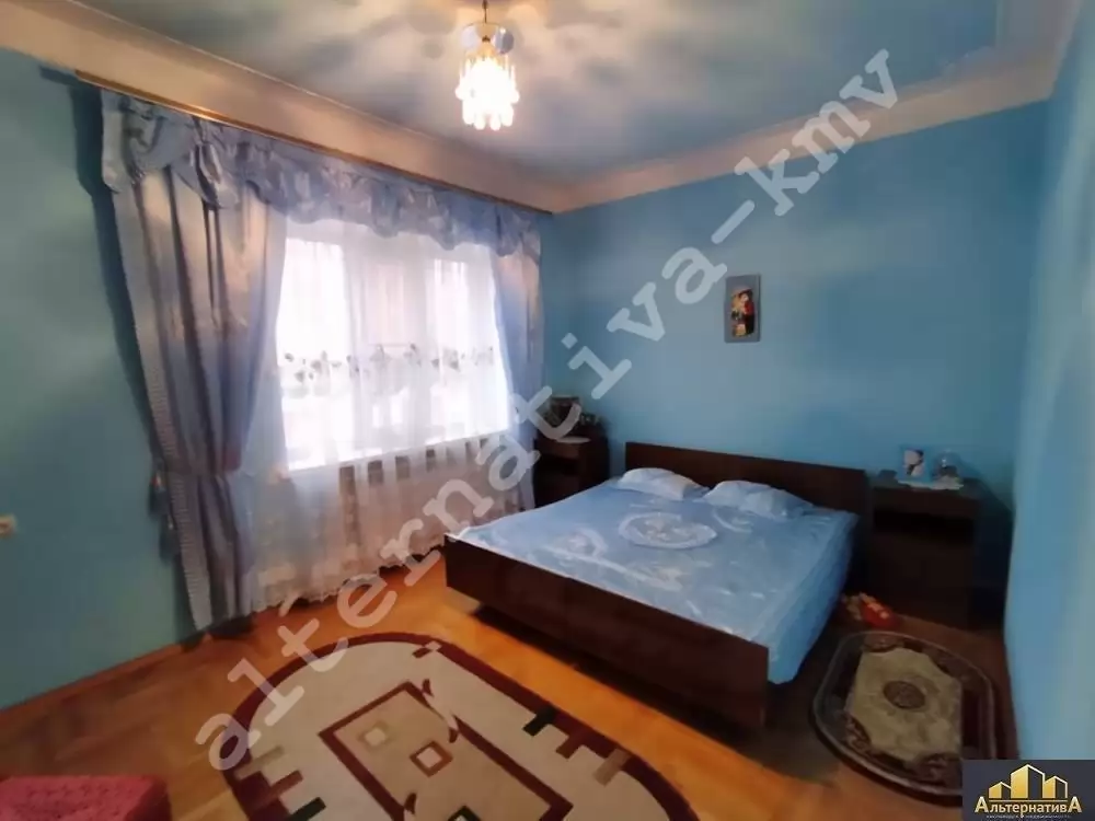 watermarked - 9029e16c-2463-4a9c-a915-b2a1a64d3e94