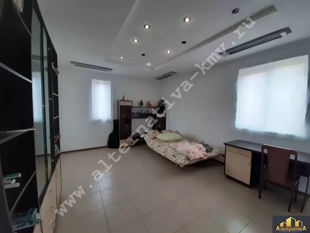 watermarked - 4070976c-69a6-4704-adf4-f1bf638b6ccf